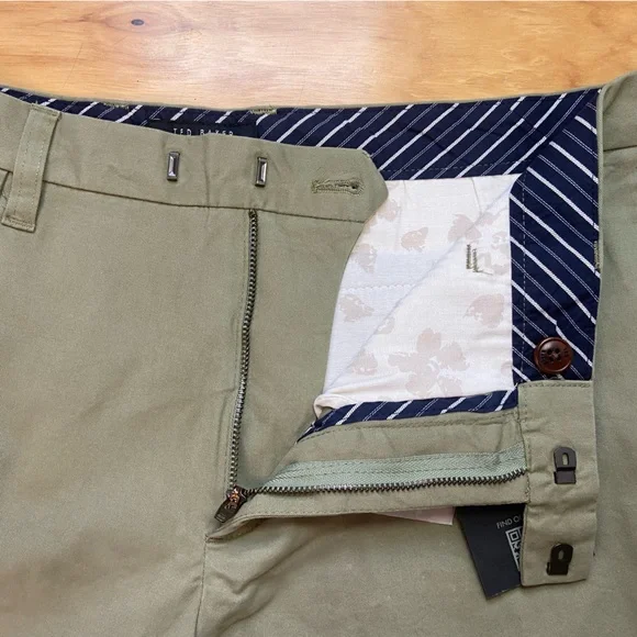 Ted Baker London Ashfrd Chino Shorts Sz 36 Pale Green Preppy Golf - Picture 5 of 9